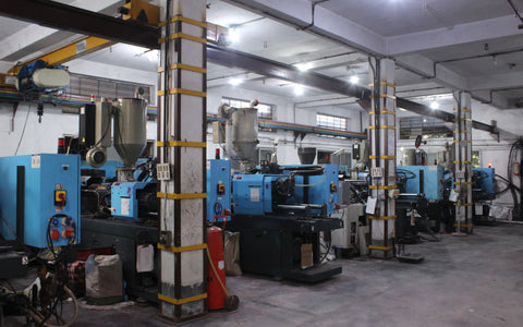 Interior of a manufacturing workshop with machinery — stand-in, not the Alstef La Janais AGV plant