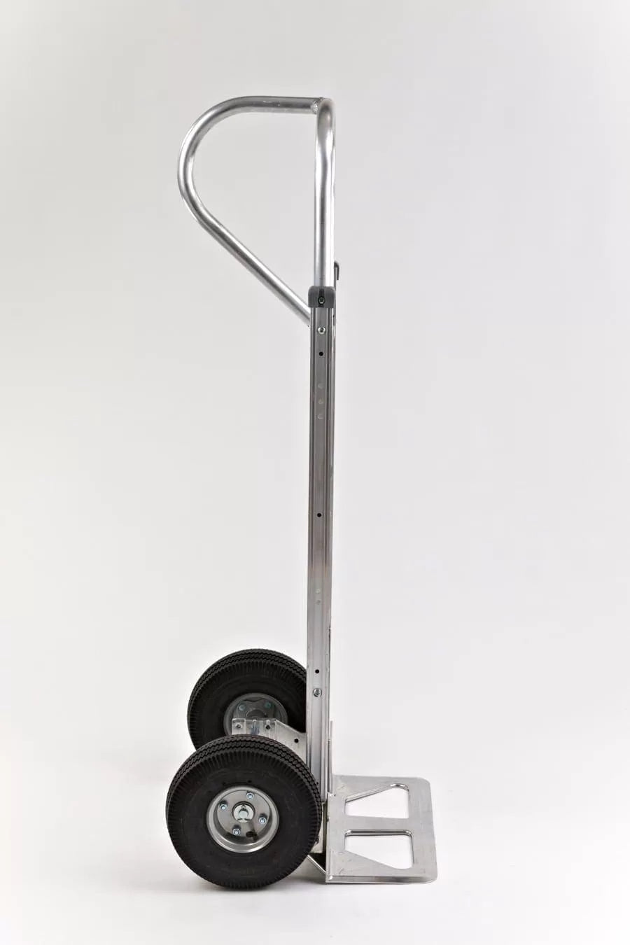 Straight Loop, Vertical Grip, w/ 10″ Pneumatic Wheels (A7-B10-CA2-D5)