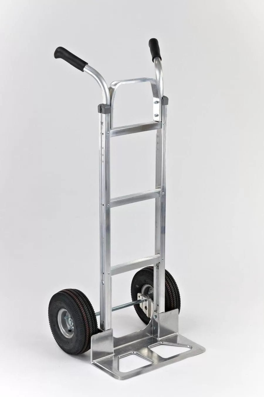 Double Grip, w/ 10″ Pneumatic Wheels (A11-B10-CA2-D5)