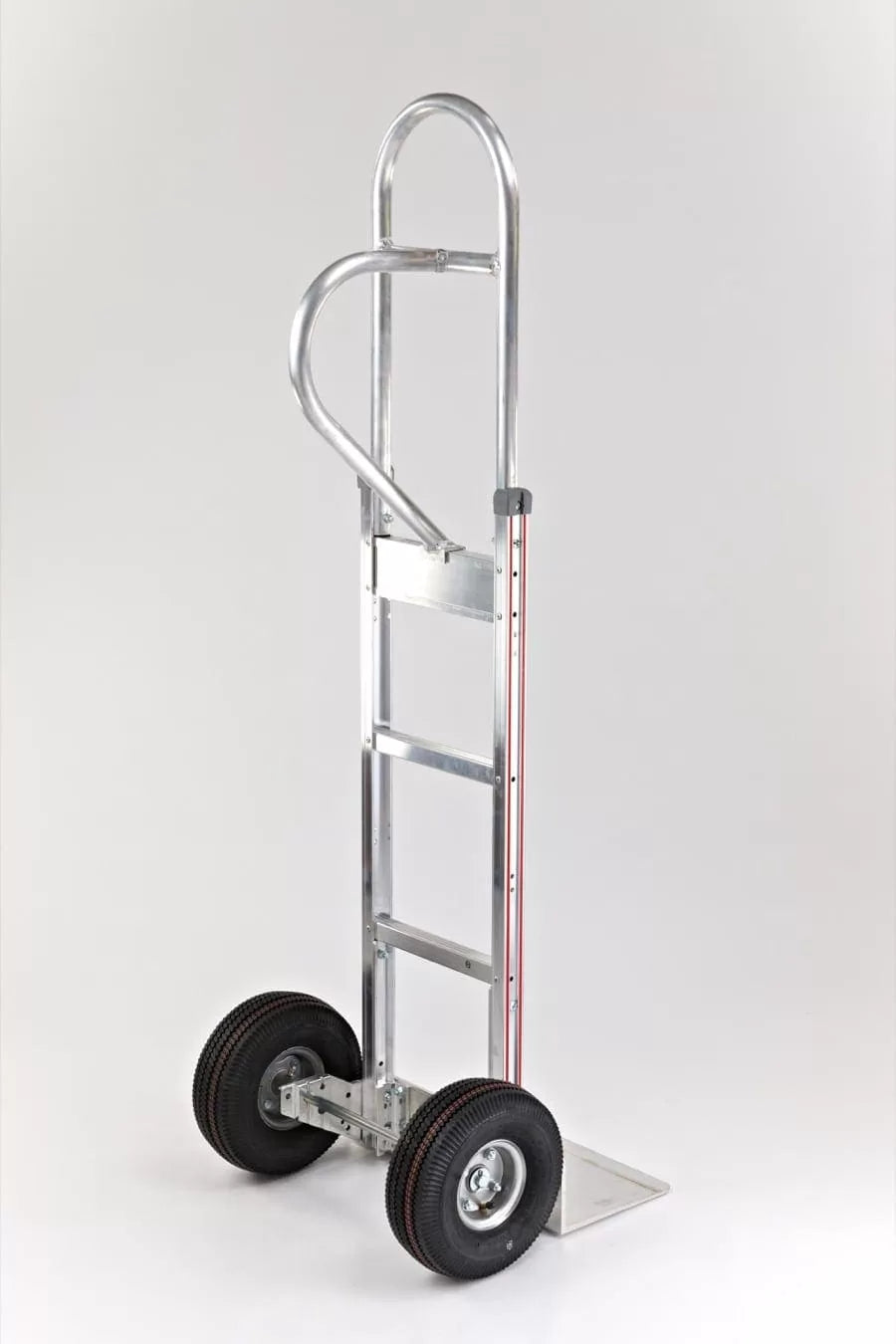 Straight Loop, Vertical Grip at 52″ w/ 10″ Pneumatic Wheels (A8-B1-C6-D5)